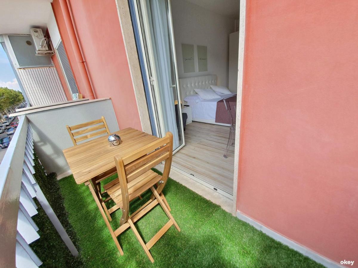 2B Home - Bari Centro Экстерьер фото
